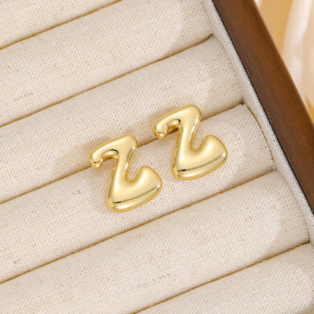 Initial Bubble Letter Stud Earrings N-Z